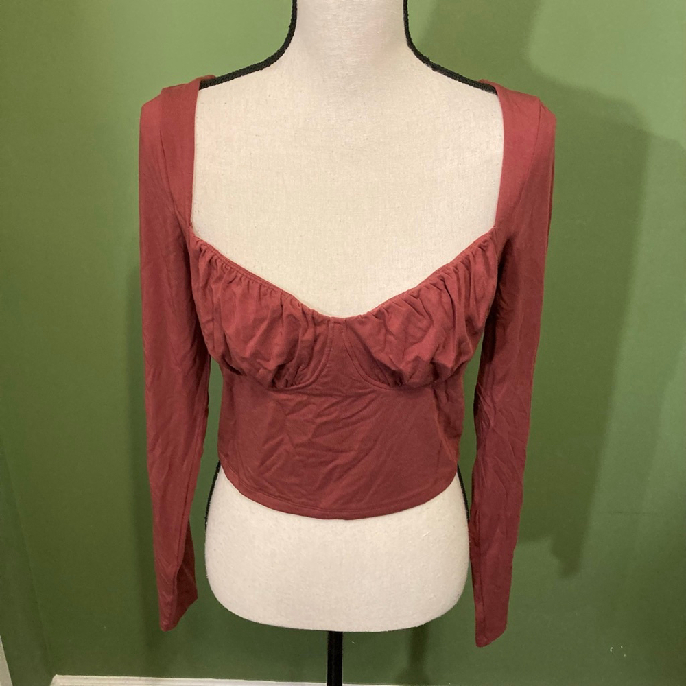Women's Wilfred Rust Long Sleeve cropped Sweetheart Neck Crop Top Size L